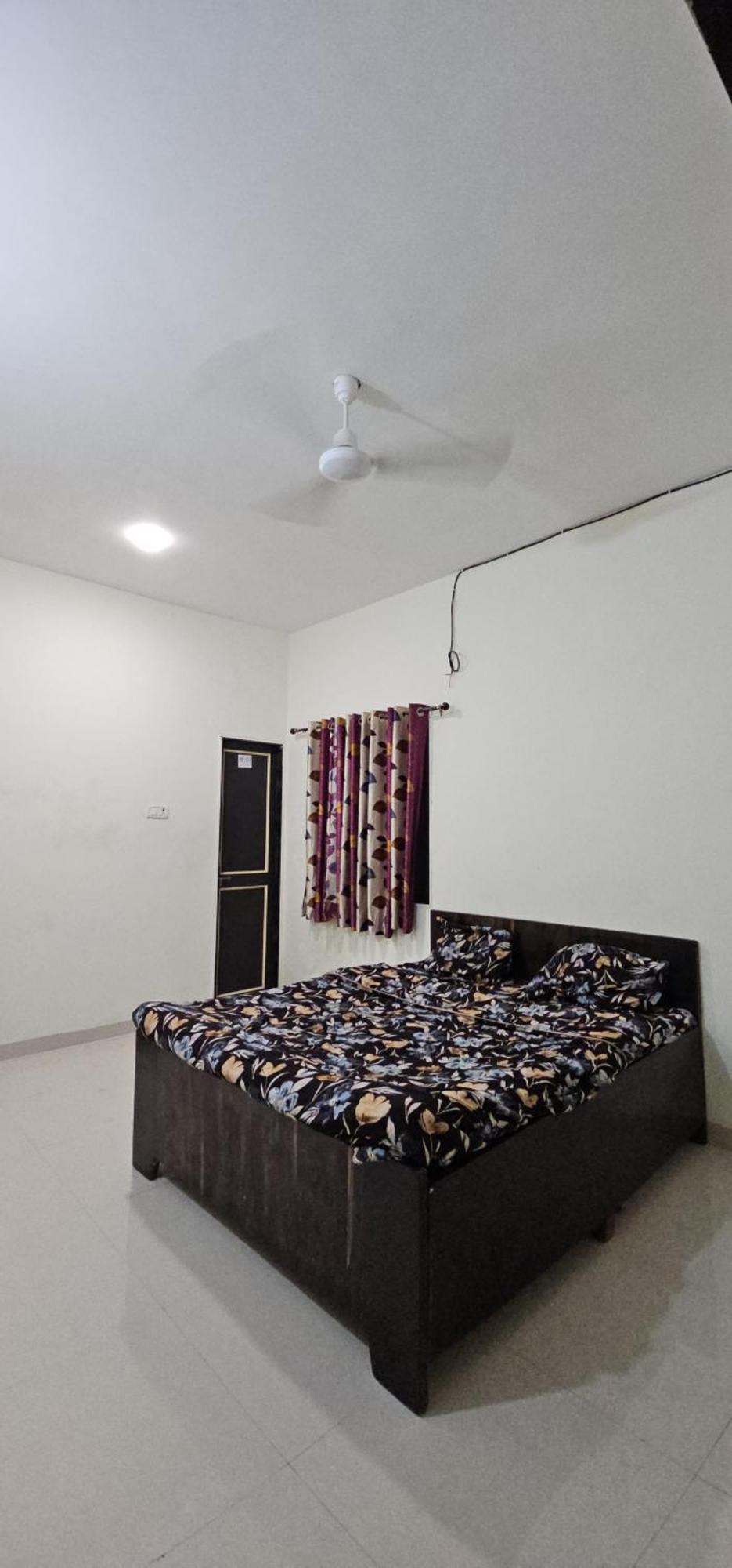 Blue Bell Homestay Lonavala Exterior foto